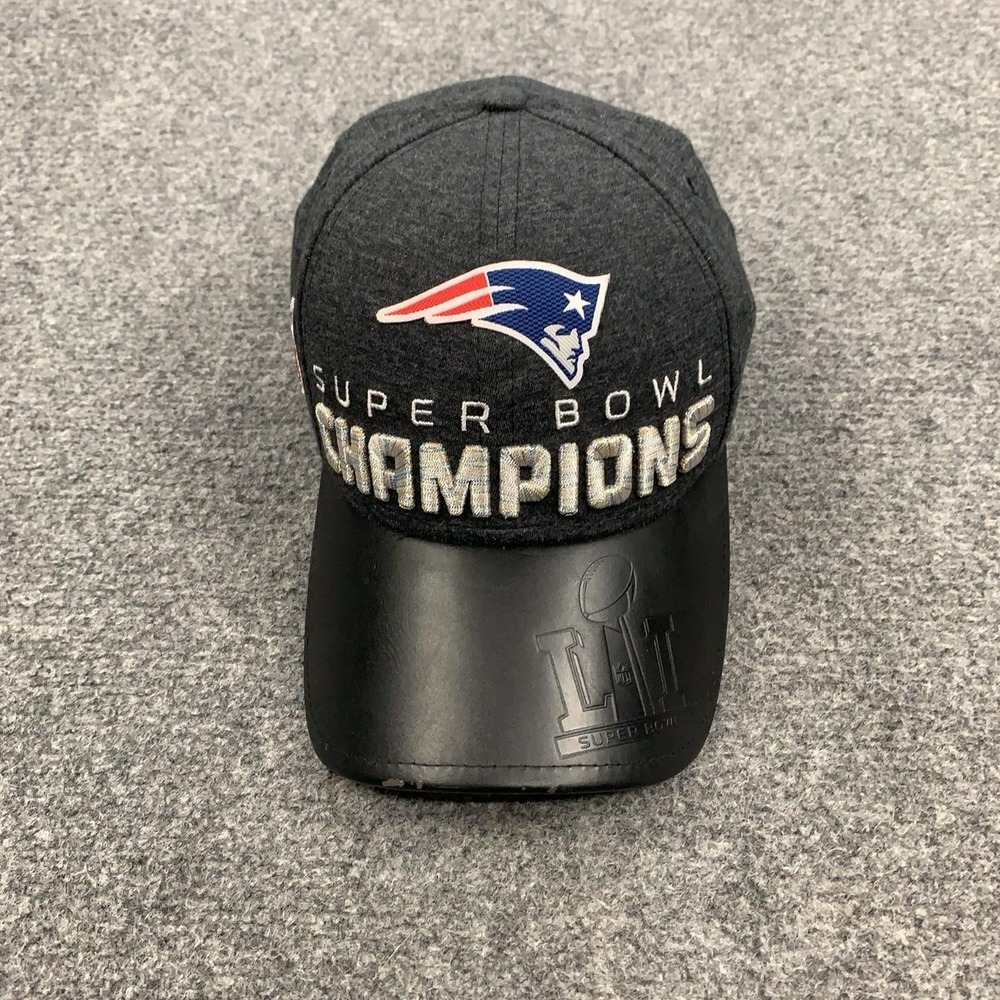 New England Patriots Hat Cap Strap Back Mens One Size Gray NFL Football New Era
